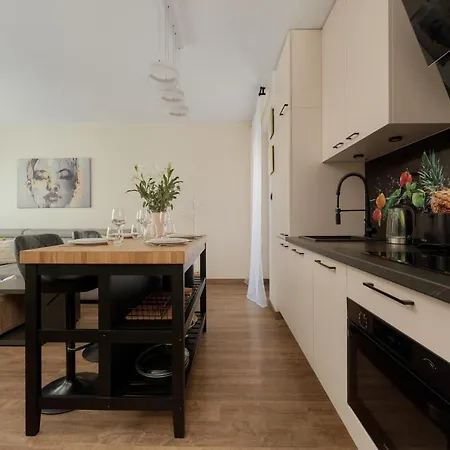 Lokum Vena Apartment With Terrace & Parking Wroclaw By Noclegi Renters Exterior photo